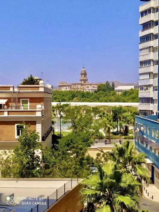 Primera Linea De Playa En La Malagueta Málaga Esterno foto